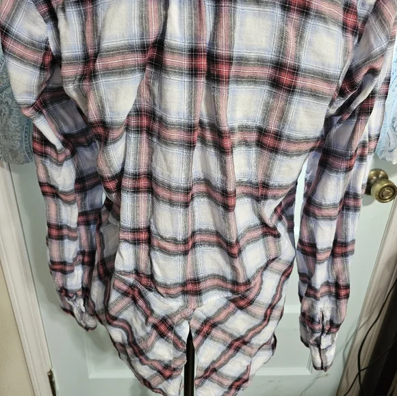 ⭐️ FURTHER REDUCTIONS!⭐️   ⭐️PICK 13 ITEMS FOR $25⭐️ - Picture 4 of 9